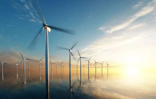 风力发电机转动这么慢，，，，，一圈能发几多电？？？