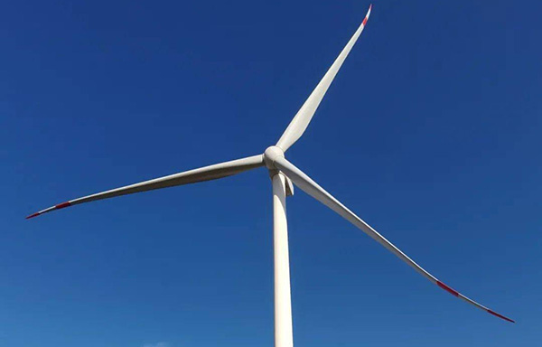 风力发电机一分钟转几多圈？？？？？？？