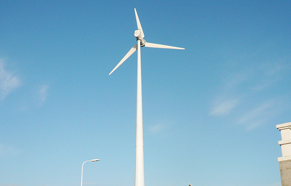 小型风力发电机有哪些特点？？？？？